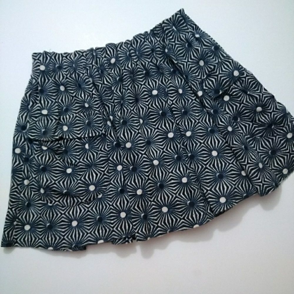 Free People Skirt, Navy & White Mini Skirt w/Pockets S‎